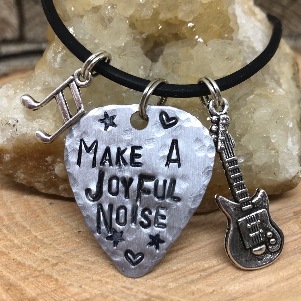 🎶Custom stamped guitar pick necklace🎶💎